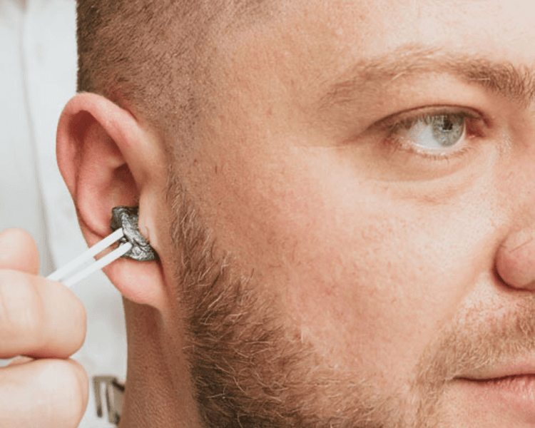Corte + depilación de nariz y oreja /vip