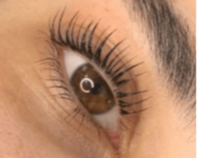 Lifting de Pestañas - Incluye Tinte e hidratación