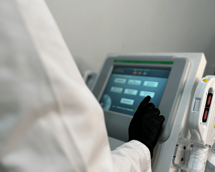 Fotorejuvenecimiento IPL rostro y escote