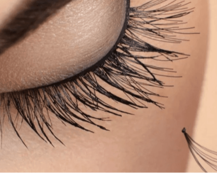 Pestañas Punto a Punto