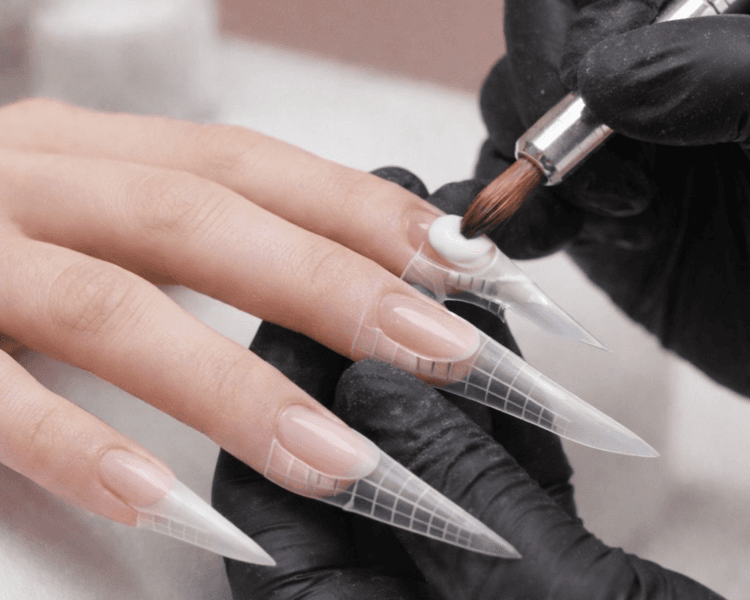 Uñas Acrílico Escultural (*precio hasta tamaño 3) (incluye gelish)