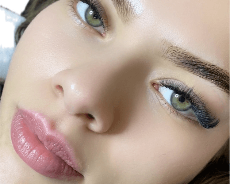 EXTENSIONES DE PESTAÑAS EFECTO CLOSED FANS