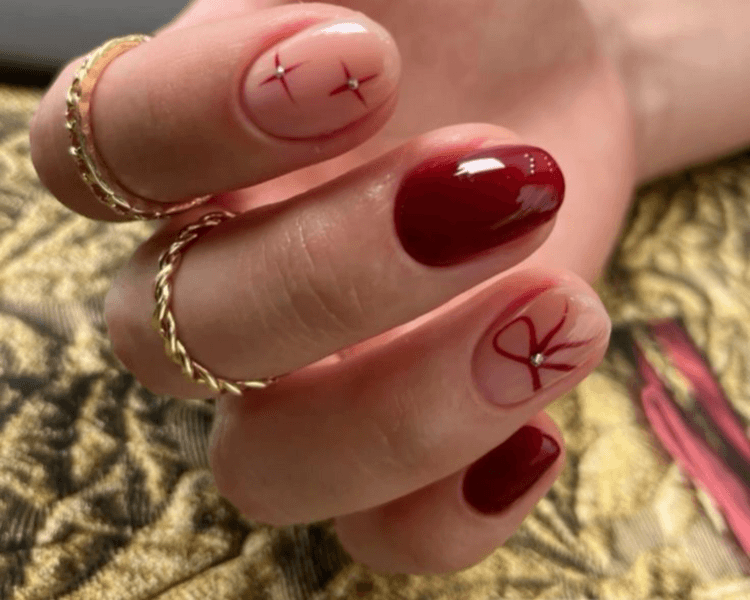 Diseño sencillo (1 o 2 uñas diferentes)