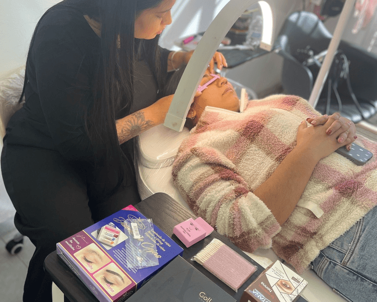 Curso cejas HD y Lifting