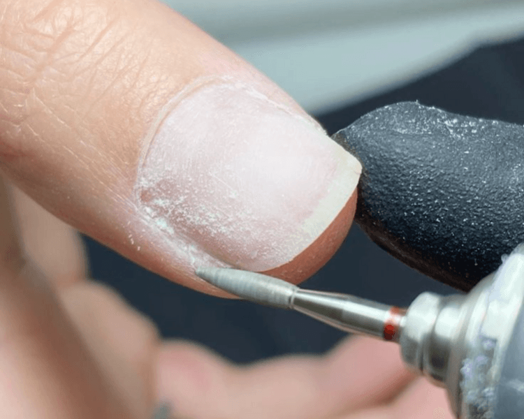 BELLEZA DE MANOS (seña obligatoria de $7.000)