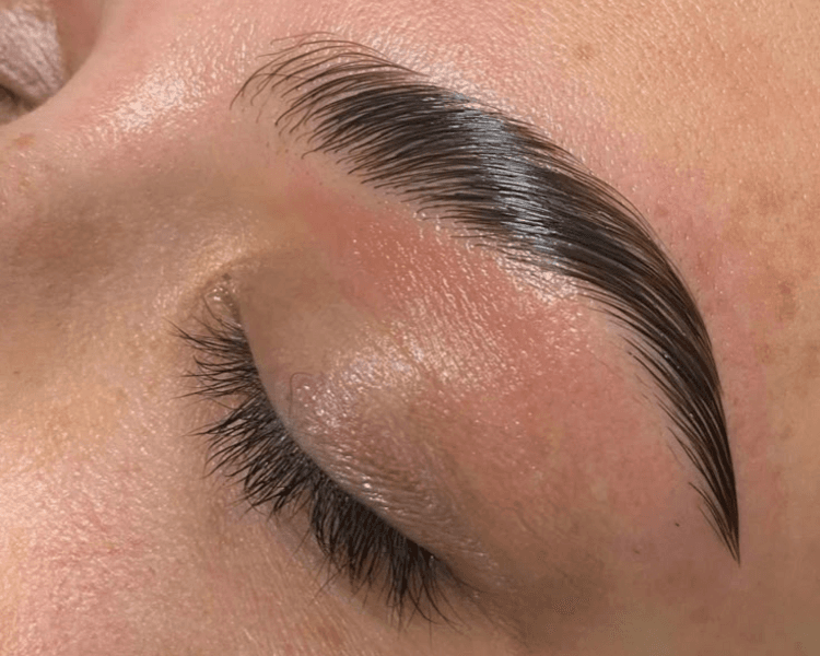 PERFILADO + LAMINADO DE CEJAS (seña obligatoria de $20.000)