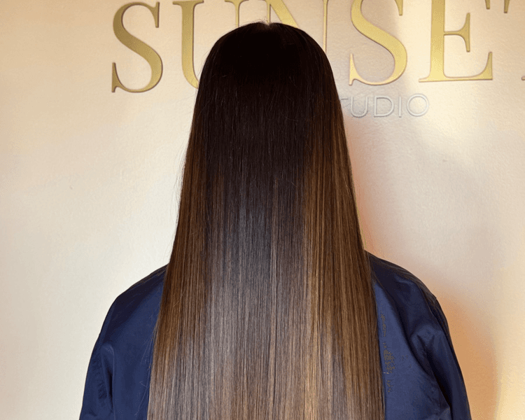 balayage Morena iluminada (cabello S-M)