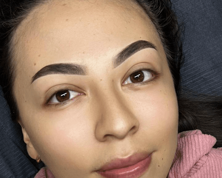 MICROPIGMENTACIÒN DE CEJAS EFECTO POLVO