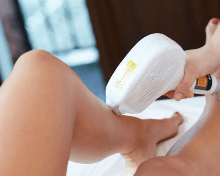 Velvet Skin Total-Depilación Definitiva (Piernas Completas-Brazo Completo-Cavado Completo &Tira de cola) x zona