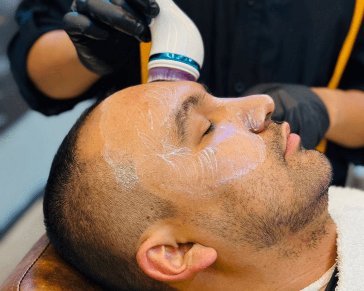 COMBO CORTE Y LIMPIEZA FACIAL