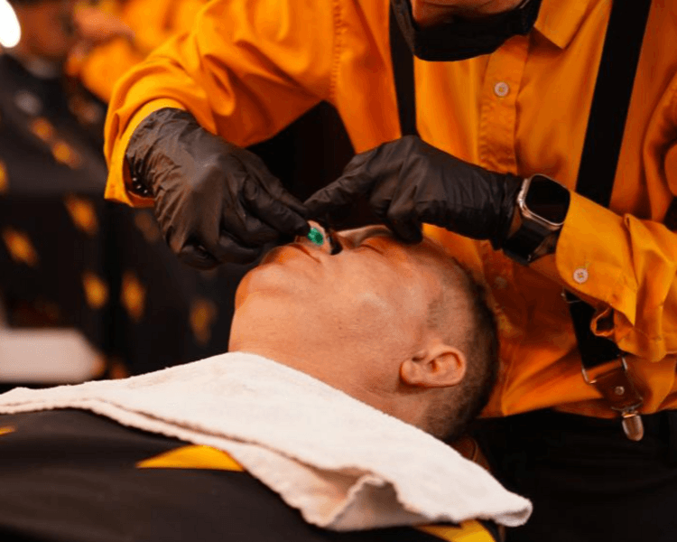 COMBO CORTE, BARBA, DEPILACION DE NARIZ Y OIDOS