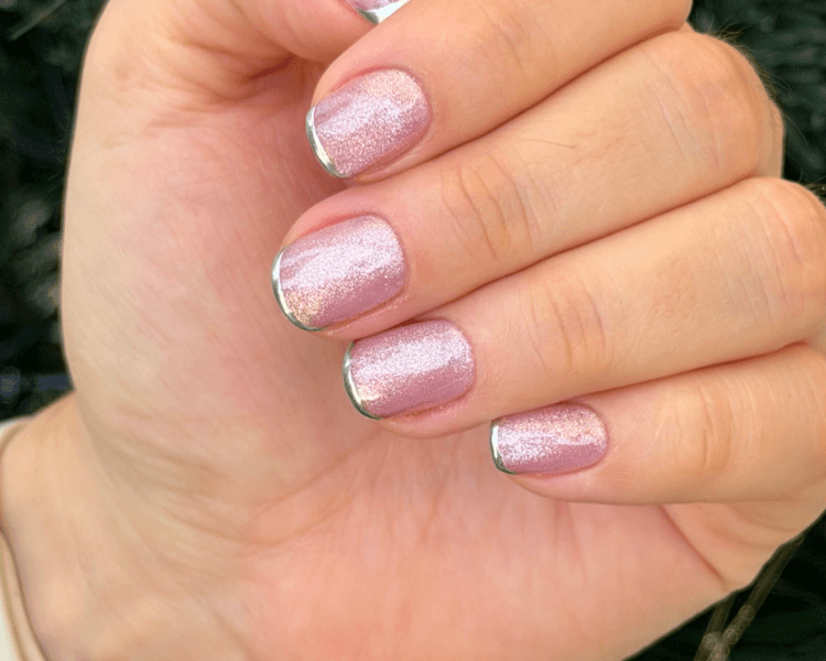 Manicure rusa con nivelación