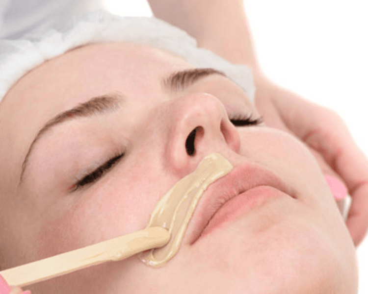 DEPILACION ENTRE CEJAS