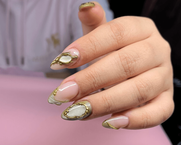 EXTENSIÓN SOF GEL (UN TONO O FRANCESA)