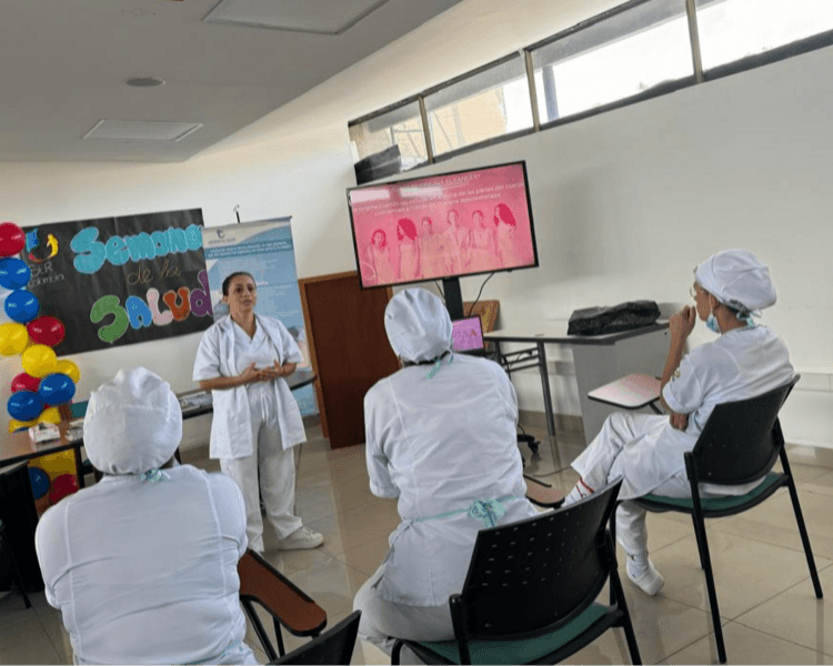 Atención de Enfermería Empresarial.