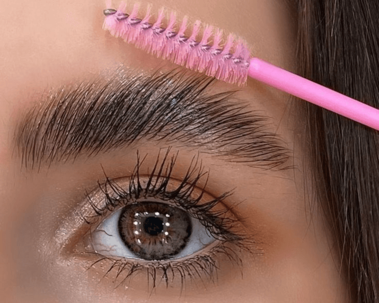 Laminado de cejas
