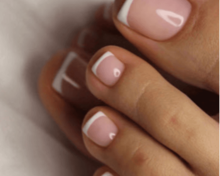 Pedicura Francesa/Degrade/Ojo gato (en seco)