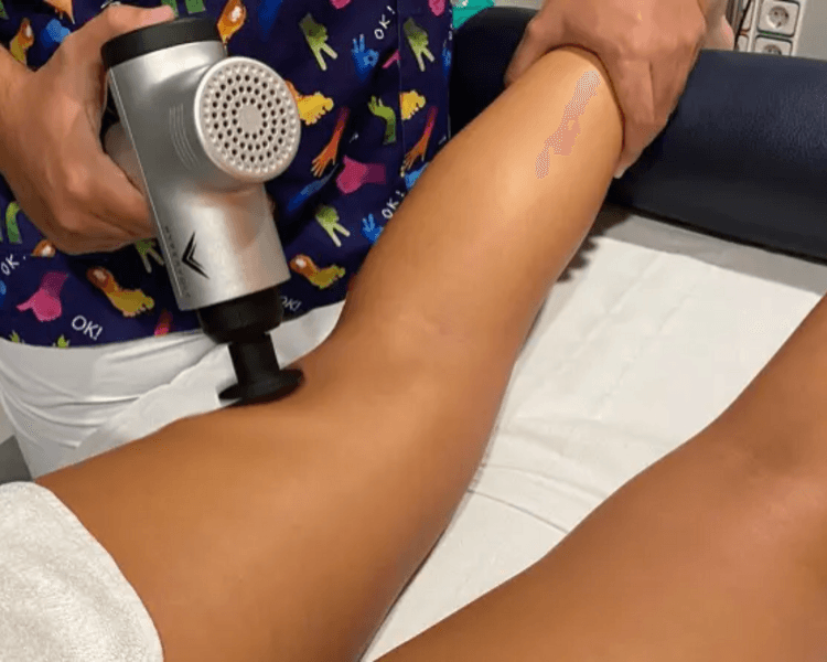 Masaje muscular de piernas y pies (descontracturante)