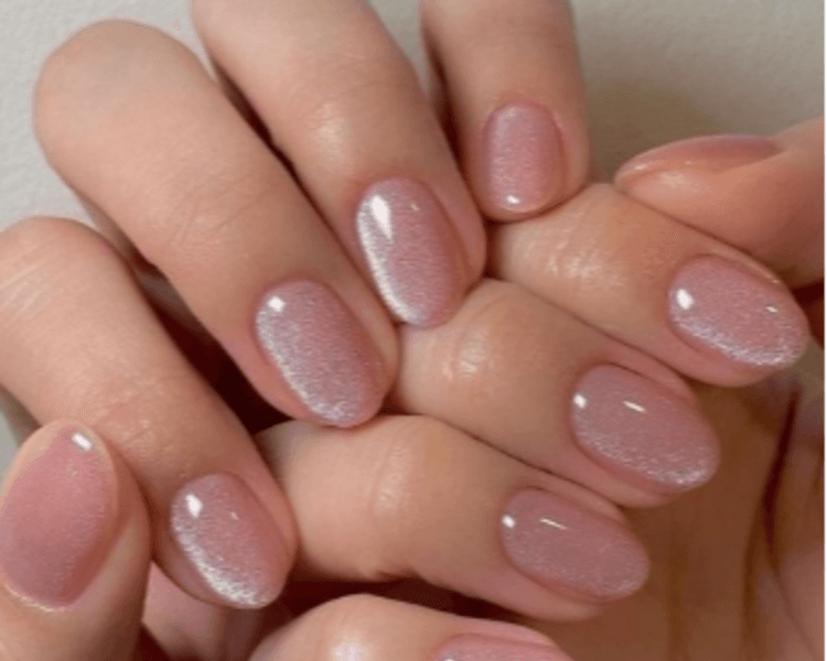 ESMALTADO PERMANENTE + EFECTO O DISEño DE LA SEMANA DE REGALO