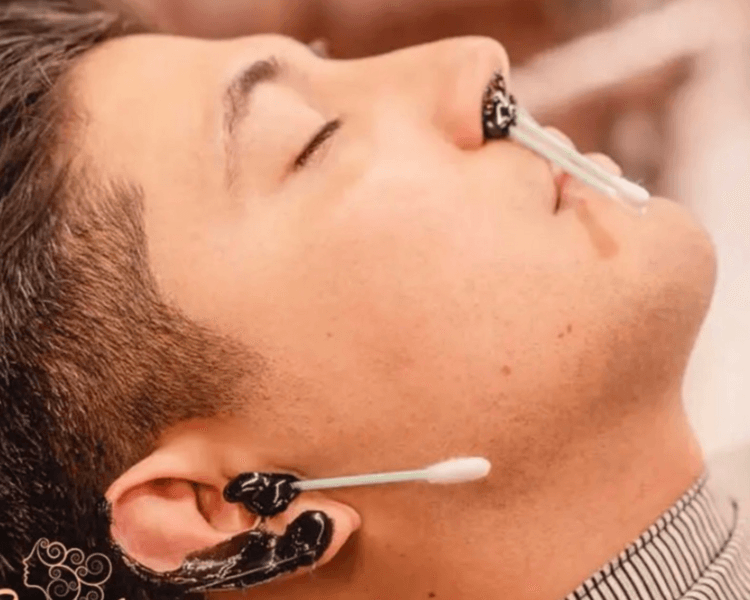Depilación nasal y orejas