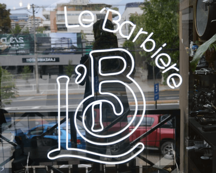 Corte de Cabello + Perfilado de Barba Visagista - Premium