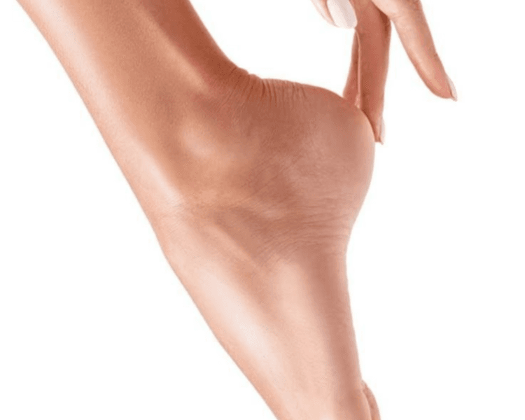 MANICURE 💅 y PEDICURE 👣 (SIN Tratamientos para MAnos y Pies)