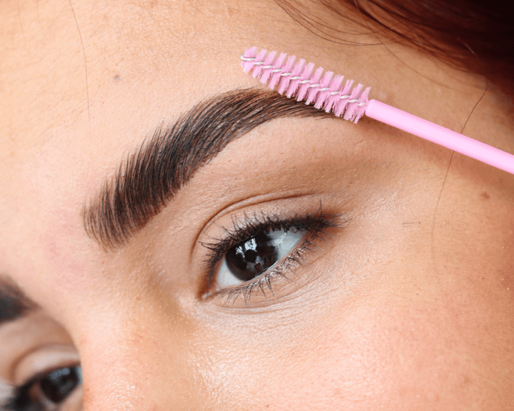 Browformation (Laminado + Depilacion con cera + Henna)