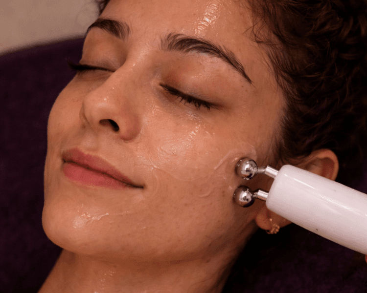 Facial Multifuncional