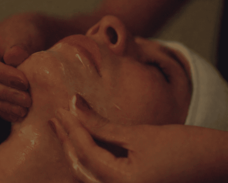 Facial Personalizado Premium - Miembros Casa Respira