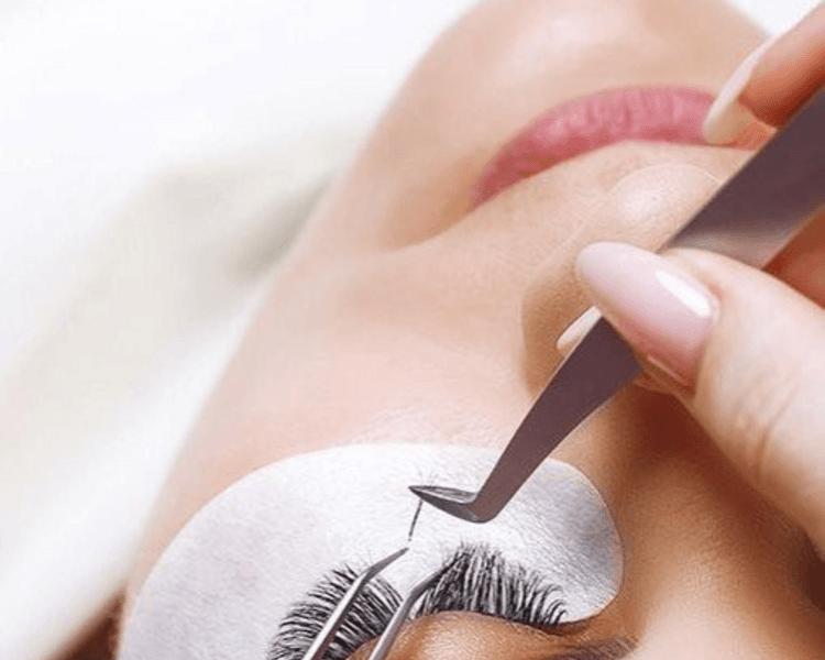 Retoque de Pestañas