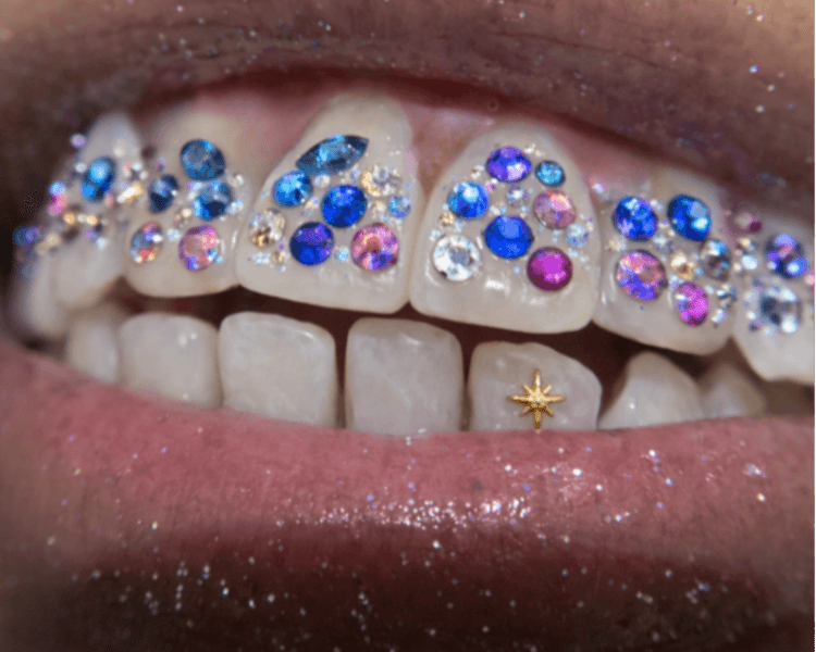 Boca completa personalizada y estilo libre +31 hasta 50 Swarovski (1 accesorio de oro 18K GRATIS)