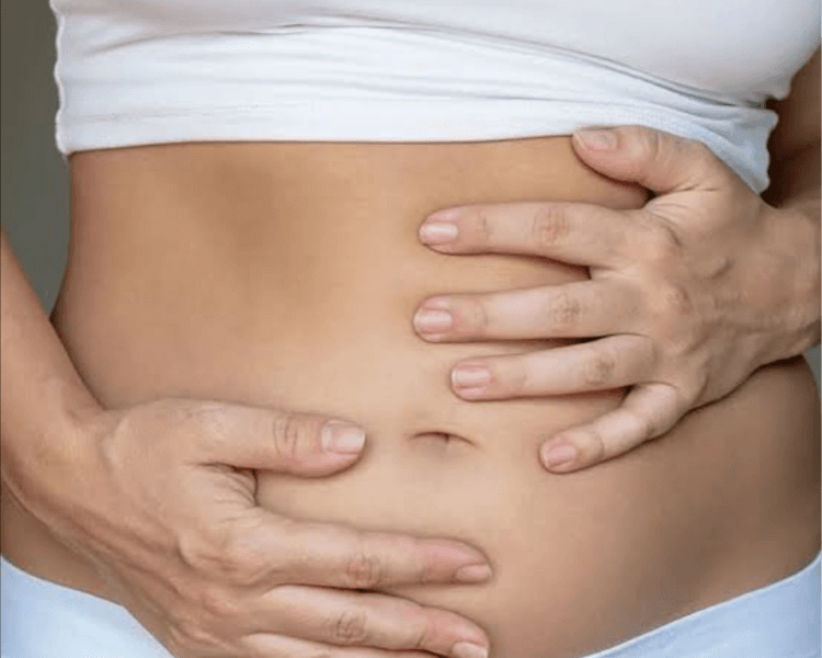 MOLDEADO CORPORAL CON VENDAS DE BARRO