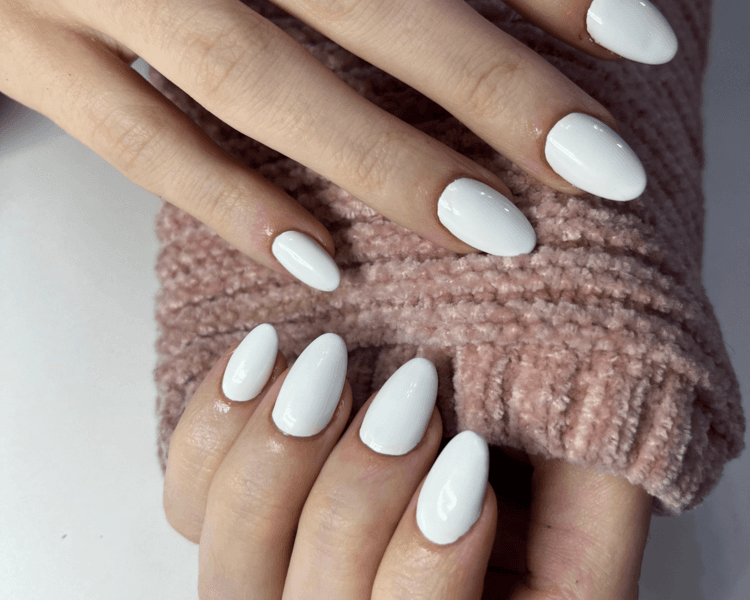 kapping Gel + esmaltado semipermanente (turnos limitados)