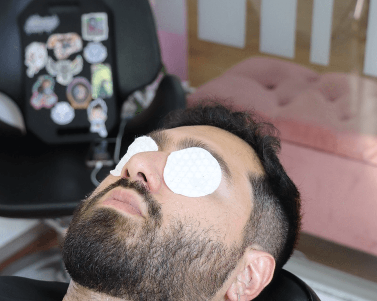 Corte de cabello y arreglo de barba