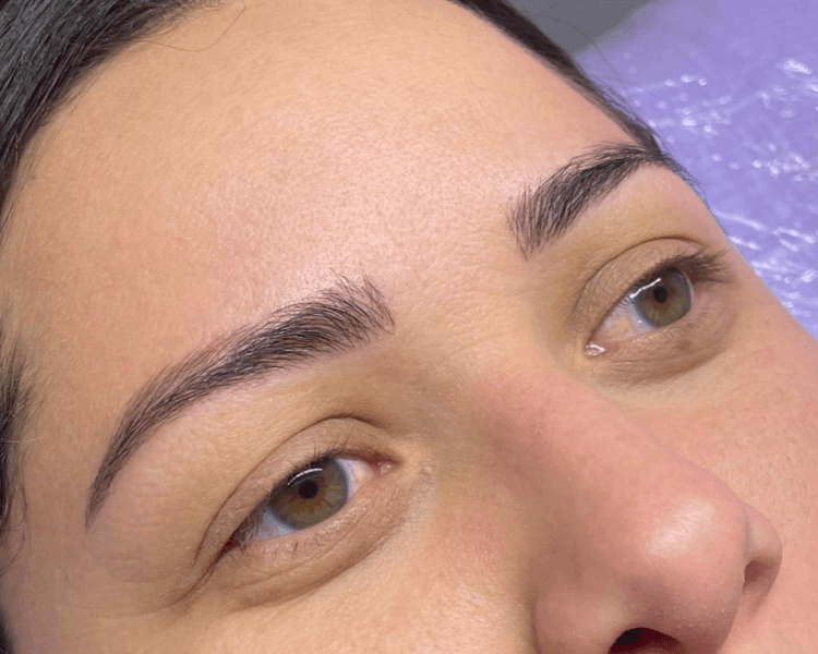 Nanoblading (Incluye Retoque y kit de cuidado)