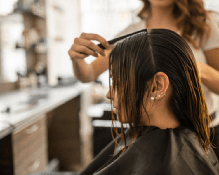 CORTE PARA DAMA (Lavado y estilizado básico)