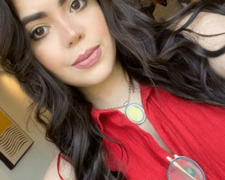 Servicio de maquillaje básico