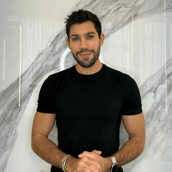 Diseño/Shatush/Baby shatush/Shatush cobrizo + corte + ampolleta Nashi con JOEL.