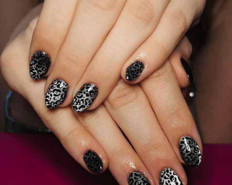 Manicuría tradicional s/esmalte comun