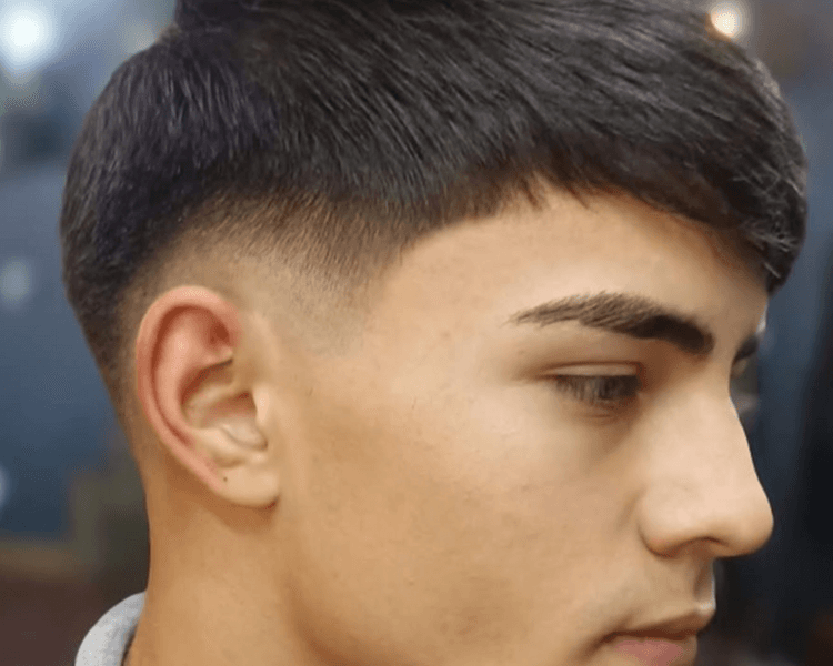 CORTE DE CABELLO ESTUDIANTIL