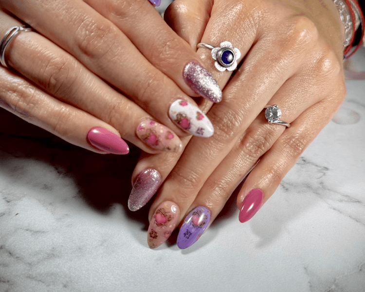 Capping + esmaltado permanente ( Capa de Builder Gel)