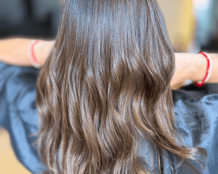 Glossing - corto
