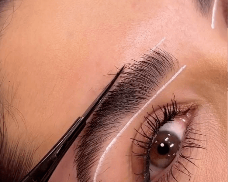 PERFILADO DE CEJAS CON DISEÑO