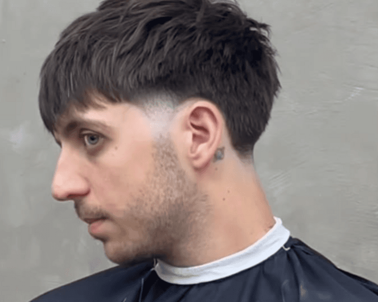 ARREGLO DE BARBA (PERFILADO DE CEJAS DE CORTESÍA)