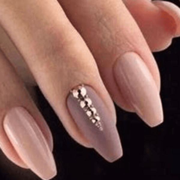 Extensiones de Uñas Acrílicas o Gel (2 a 3ml de largo) No Incluye Diseño