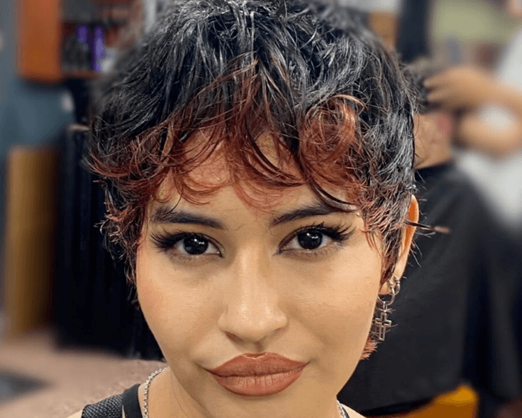 Corte pelo corto mujer.