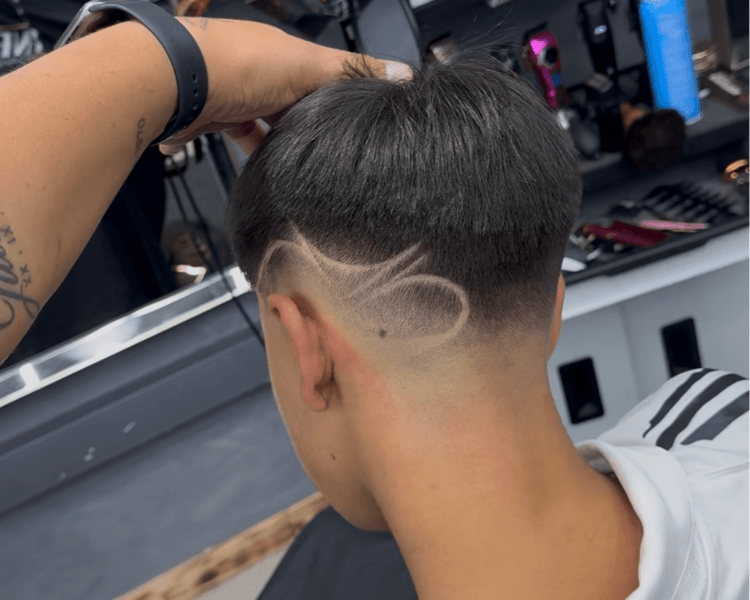 Corte de cabello + diseño