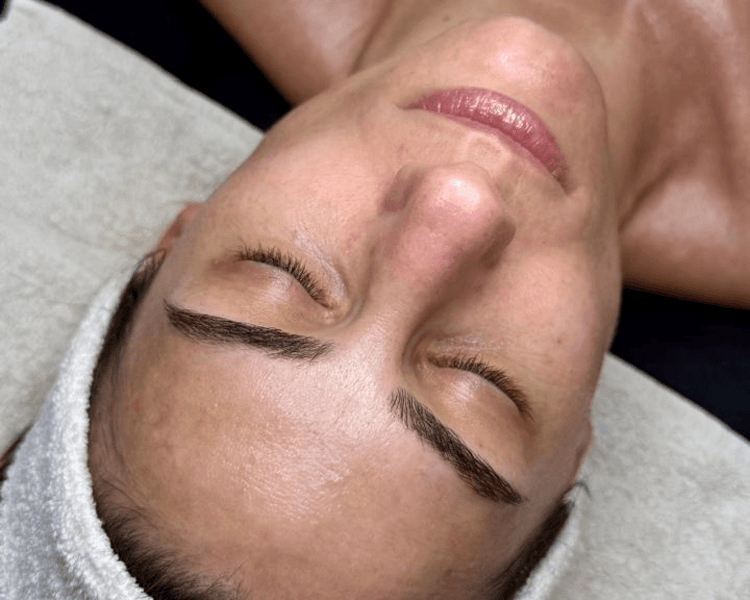 Limpieza Facial Esencial🪄