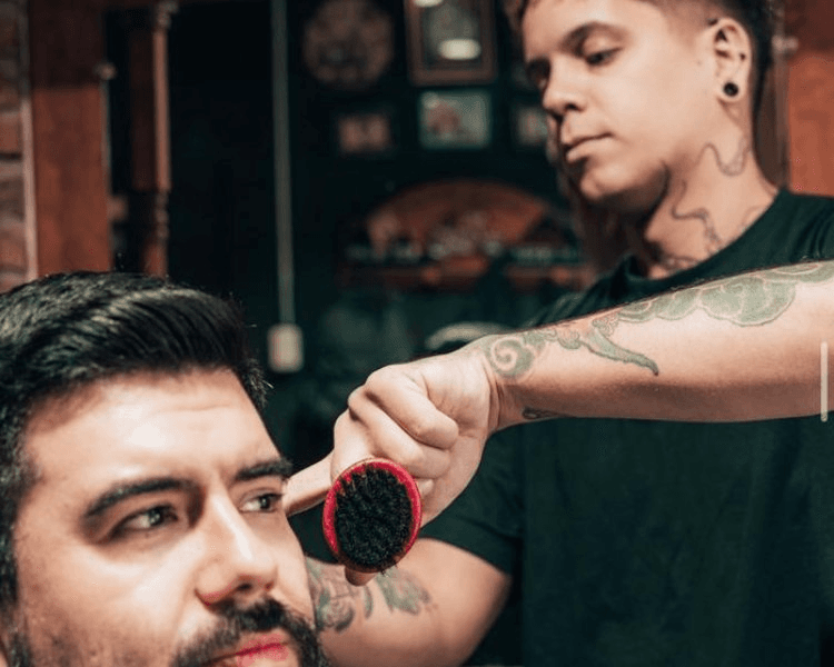 Corte con Visagismo (solo corte)