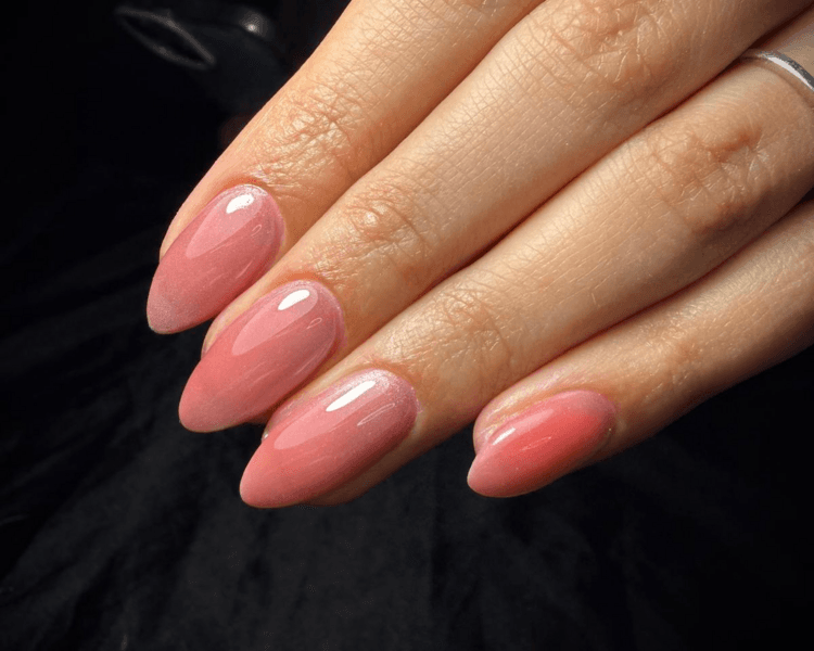 Soft gel (retirado de otro salón) + diseño simple